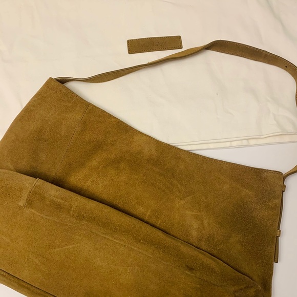 Aritzia Alxiliary Vio Tote Bag. - Picture 3 of 7